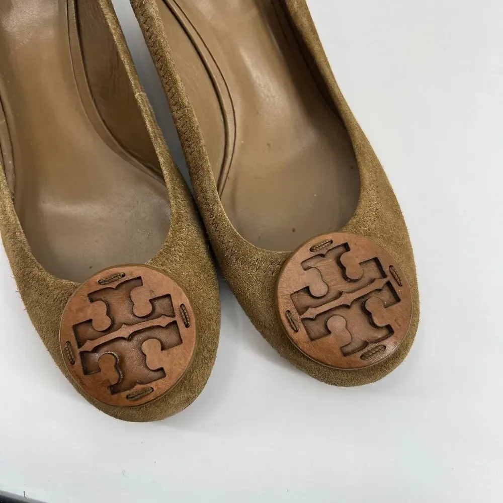 Tory Burch Sophie Olive Brown Suede Leather Logo Wedge Pumps classic Size 10.5